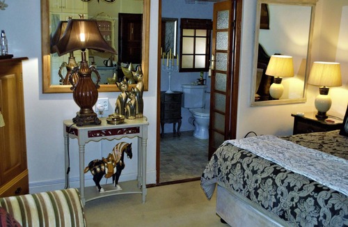 Scottsville Bed & Breakfast | 79 On Ridge BNB