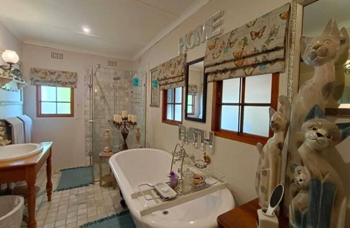 Scottsville Bed & Breakfast | 79 On Ridge BNB
