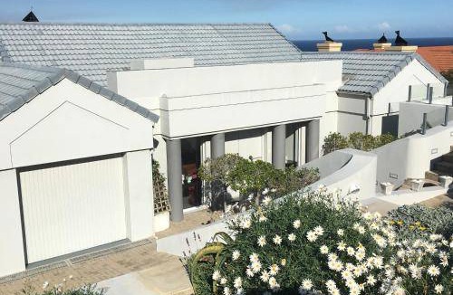 Mossel Bay Apartment | 80 m² Serviced apartment ∙ 2 bedrooms ∙ 4 guests