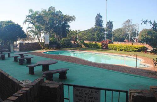 Scottburgh Apartment | 80 m² Apartment ∙ 1 bedroom ∙ 4 guests