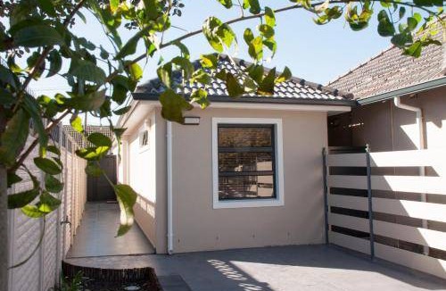 Pinelands Apartment | 80 m² Apartment ∙ 2 bedrooms ∙ 5 guests