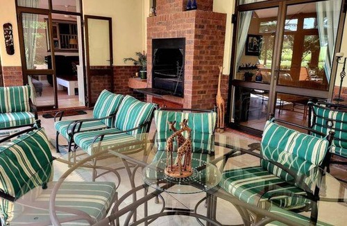 Pennington Villa | 800 m² Villa ∙ 3 bedrooms ∙ 6 guests
