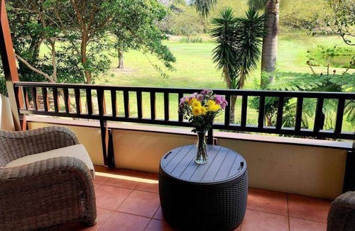 Pennington Villa | 800 m² Villa ∙ 3 bedrooms ∙ 6 guests