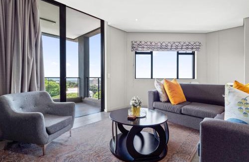 Windermere Apartment | 806 2SIX2 Florida Road by Host Agents