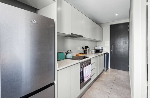 Windermere Apartment | 806 2SIX2 Florida Road