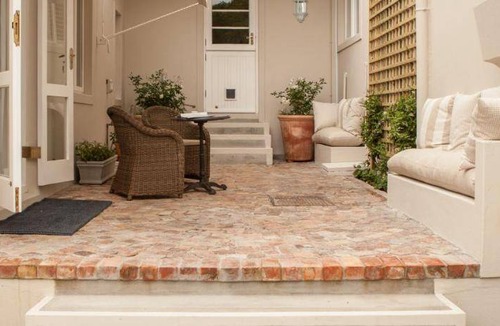 Constantia Apartment | 84 m² Apartment ∙ 2 bedrooms ∙ 4 guests