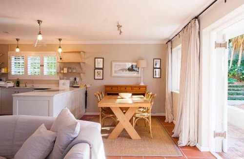 Constantia Apartment | 84 m² Apartment ∙ 2 bedrooms ∙ 4 guests