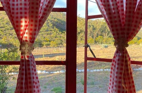 Graaff-Reinet House | 84 m² Farmhouse ∙ 2 bedrooms ∙ 8 guests