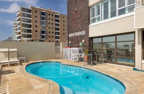 Mouille Point Apartment | 88 m² Serviced apartment ∙ 2 bedrooms ∙ 127 guests