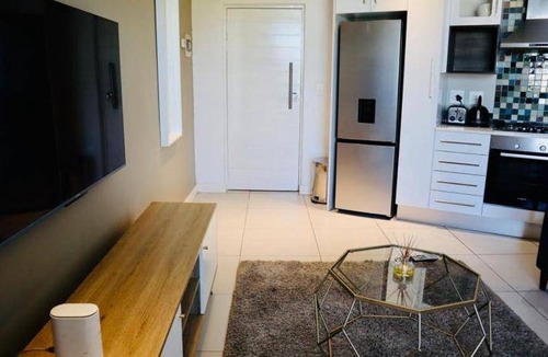 Greater Johannesburg Metropolitan Area Apartment | 89 m² Apartment ∙ 1 bedroom ∙ 2 guests