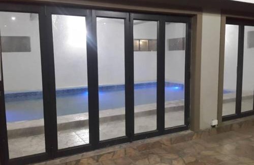 Clarens Apartment | 8sIndoor indoor pool4 bedroom villaGreat view and backup power