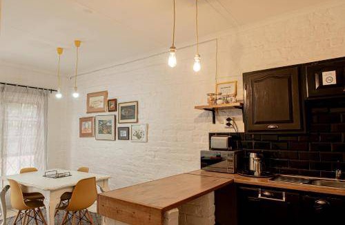 Graaff-Reinet Apartment | 90 m² Apartment ∙ 2 bedrooms ∙ 4 guests