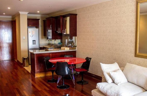 Sandown Apartment | 90 m² Apartment ∙ 3 guests