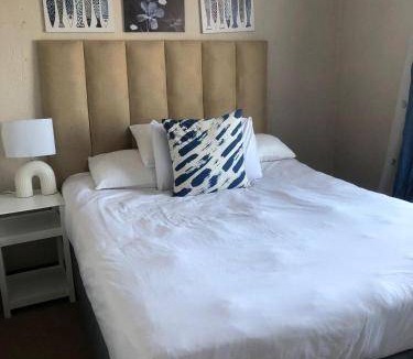 Edenvale Apartment | 90 m² Apartment ∙ 3 bedrooms ∙ 6 guests