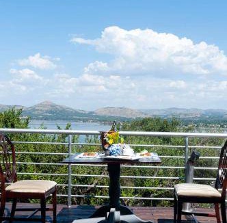 Kosmos Bed & Breakfast | 90 m² Bed and breakfast ∙ 2 guests