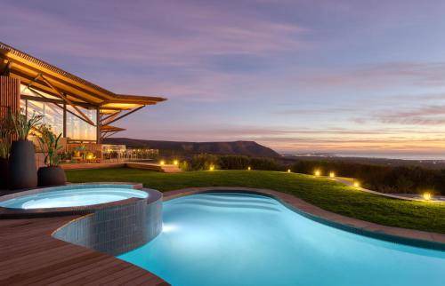 Gansbaai Hotel | 90 m² Hotel ∙ 3 guests