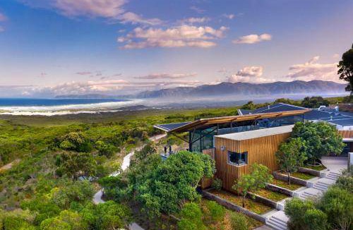 Gansbaai Hotel | 90 m² Hotel ∙ 3 guests