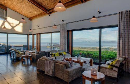 Gansbaai Hotel | 90 m² Hotel ∙ 3 guests