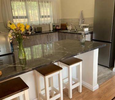 Hogsback House | 92 m² House ∙ 3 bedrooms ∙ 6 guests
