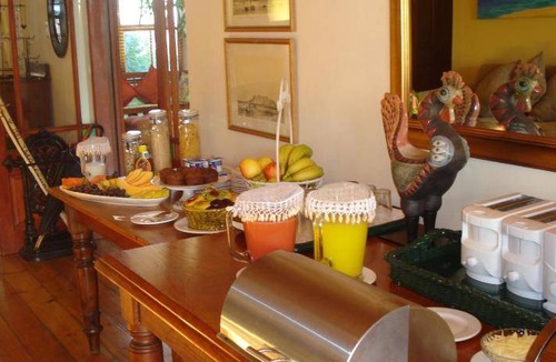 Gordons Bay Central Bed & Breakfast | 95 m² Bed and breakfast ∙ 127 guests