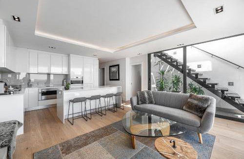 Sea Point Apartment | 98 m² Apartment ∙ 2 bedrooms ∙ 4 guests