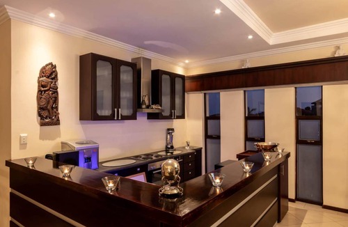 Summerstrand Apartment | 98 m² Serviced apartment ∙ 127 guests