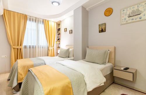 Kusadasi City Centre Apartment | A cozy smart home in Kusadasi Old Town