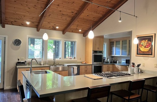Cazadero House | A Family Retreat Among the Redwoods.