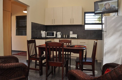 Bloemfontein Apartment | A Little Guesthouse