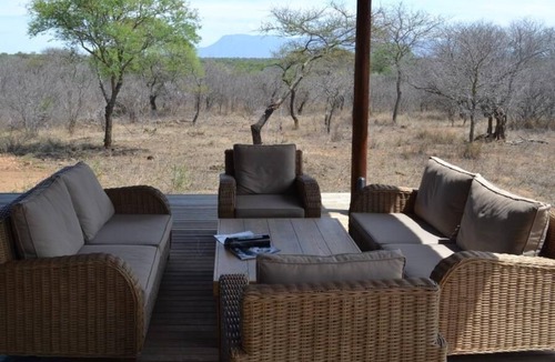 Hoedspruit House | A Luxury Self Catering Lodge In The Heart Of The South African Bush
