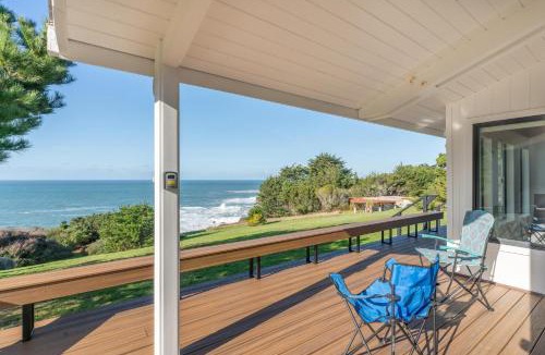 Albion House | A - Pacific Seascape