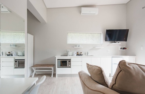 Swellendam Apartment | A Riverbed Guesthouse