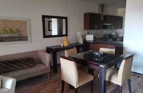 Sandown Apartment | A safe, modern family space 5-min away from the Famous Sandton City