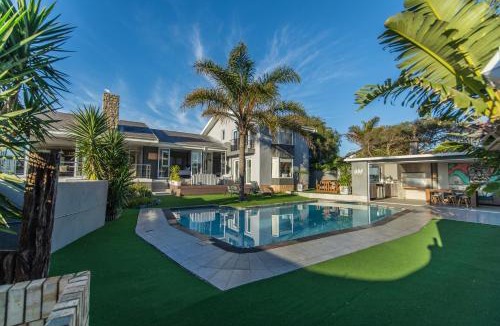 Humewood House | A Stone's Throw