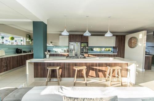 Humewood House | A Stone's Throw