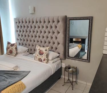 Westdene Apartment | A47 self catering apartment inside Bains Lodge
