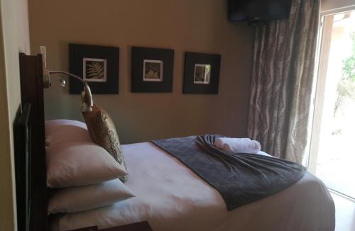 Vanderbijlpark House | Aalwyns Guesthouse