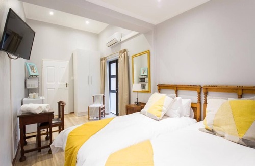 Heldervue House | @ Abelia Guest House