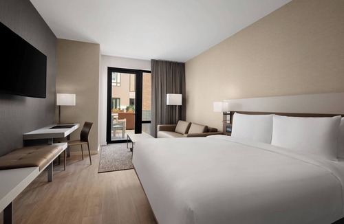 Santa Rosa Hotel | AC Hotel by Marriott Santa Rosa Sonoma Wine Country