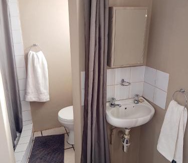 Hatfield Apartment | Accommodation@Park1285
