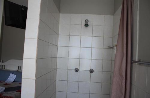 Potchefstroom Cabin | Acorn Lodge & SKYDECK