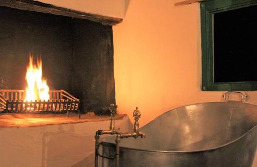 Kannaland House | Adam se Huisie - become a part of history.