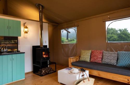 Hluhluwe Cabin | AfriCamps at Bonamanzi Game Reserve