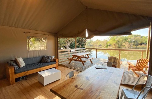Thorny Bush Game Reserve Ski Chalet | AfriCamps Hoedspruit
