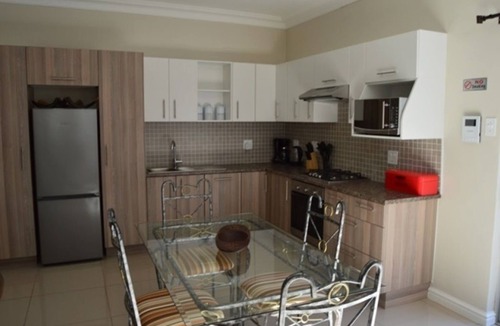 Durbanville Cottage | African Palm Cottage