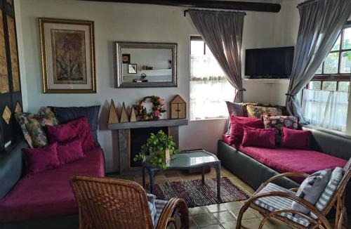 L'Agulhas Ski Chalet | Agulhas Heights self-catering cottages BEST OCEAN VIEWS
