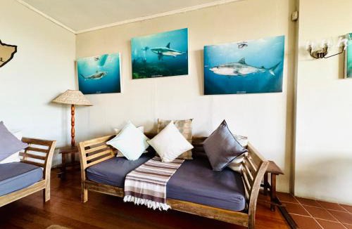 Umkomaas Hotel | Agulhas House & Diving