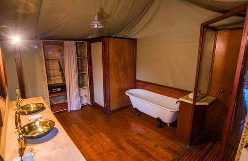 Madikwe Game Reserve Cabin | aha Thakadu River Camp