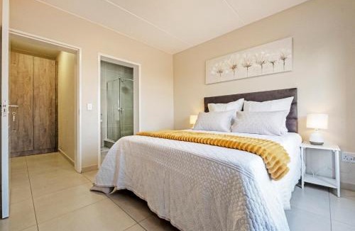 Ekurhuleni Apartment | Airport Heights