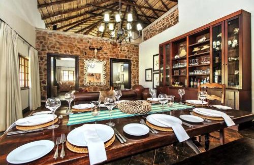 Lepele-Nkumpi Ski Chalet | Al Thandiwe Cliff Chat Lodge
